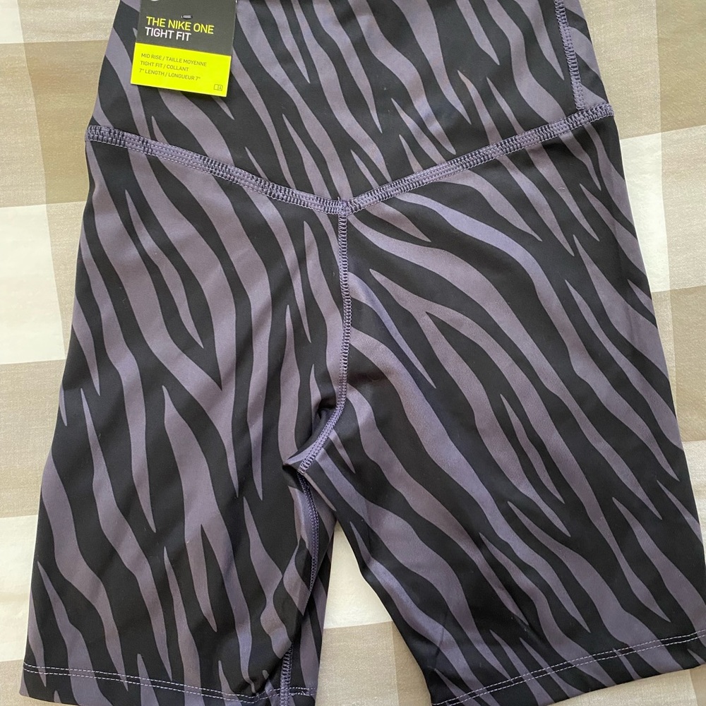 NIKE Biker Shorts